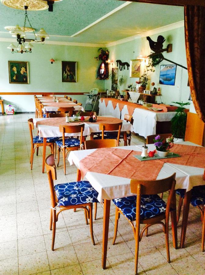 Bed and Breakfast Mooswirt Ranten Exterior foto